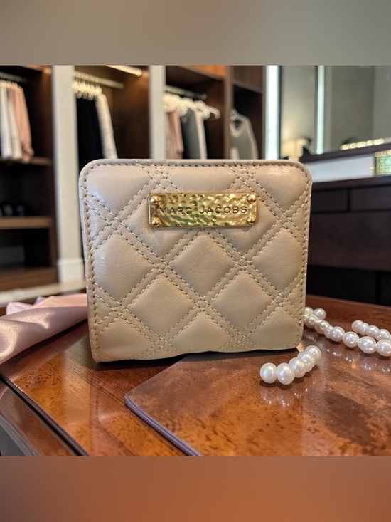 Marc Jacobs Handbags - NWT authentic luxury Marc Jacobs quilted wallet